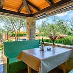 Pina By Interhome * Tinjan