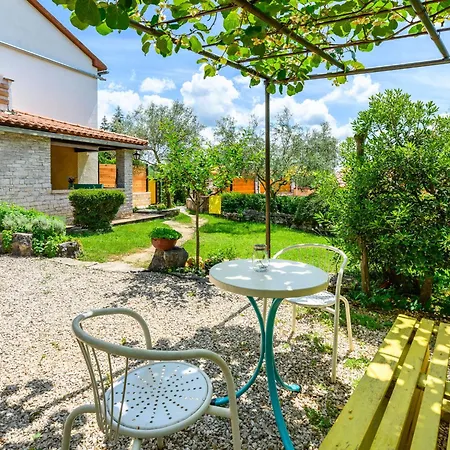Pina By Interhome Apartmán Tinjan