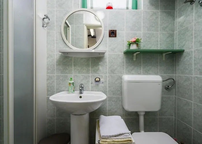 Pina By Interhome * Tinjan